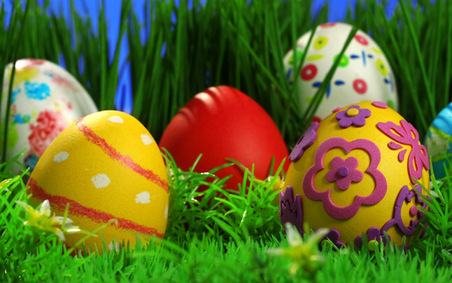 easter-eggs-grass