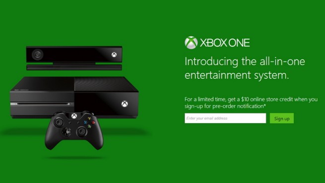 Xbox One console, sensor and controller, green background 780_wide