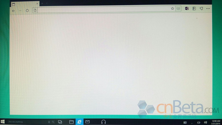 Windows 10 with Spartan web browser and dark theme for the desktop