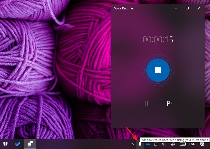 Microphone icon in taskbar