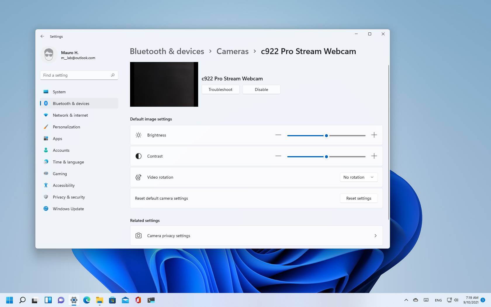 How to change camera settings on Windows 11 - Pureinfotech