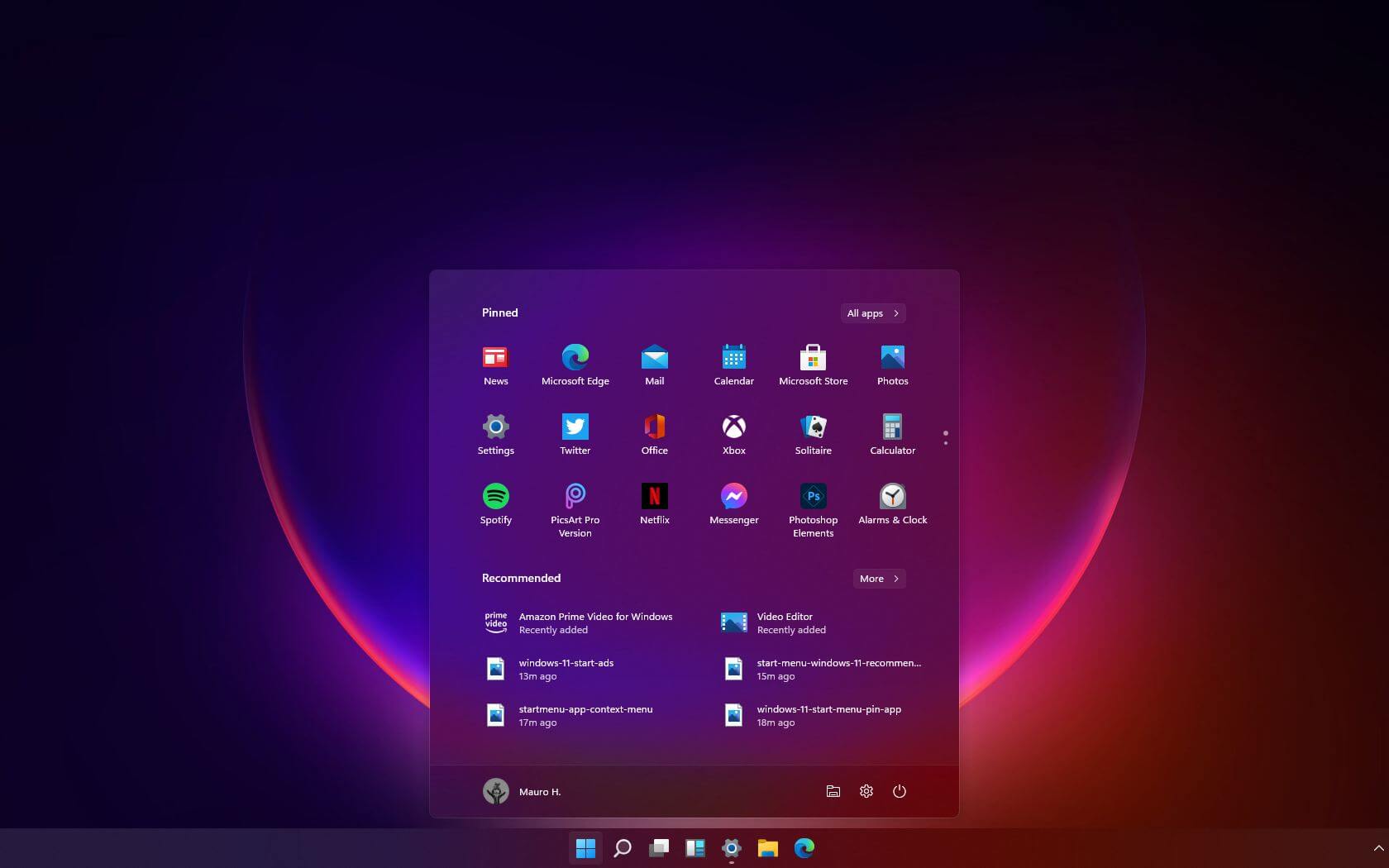 This is our first look at Windows 11 with brand new Start Menu